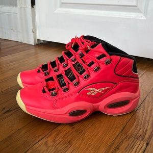 Reebok Hot Ones Question Mid